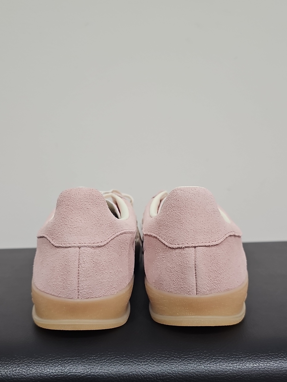 Brand New adidas Gazelle Pink Suede with Gum Sole Size Women's 8 Sku JS1413 - Picture 4 of 8